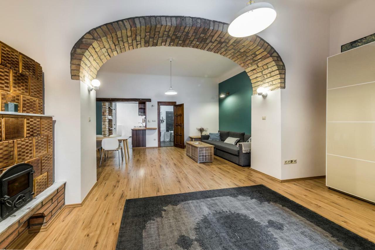 French Touch Apartment With Free Parking Budapeszt Zewnętrze zdjęcie