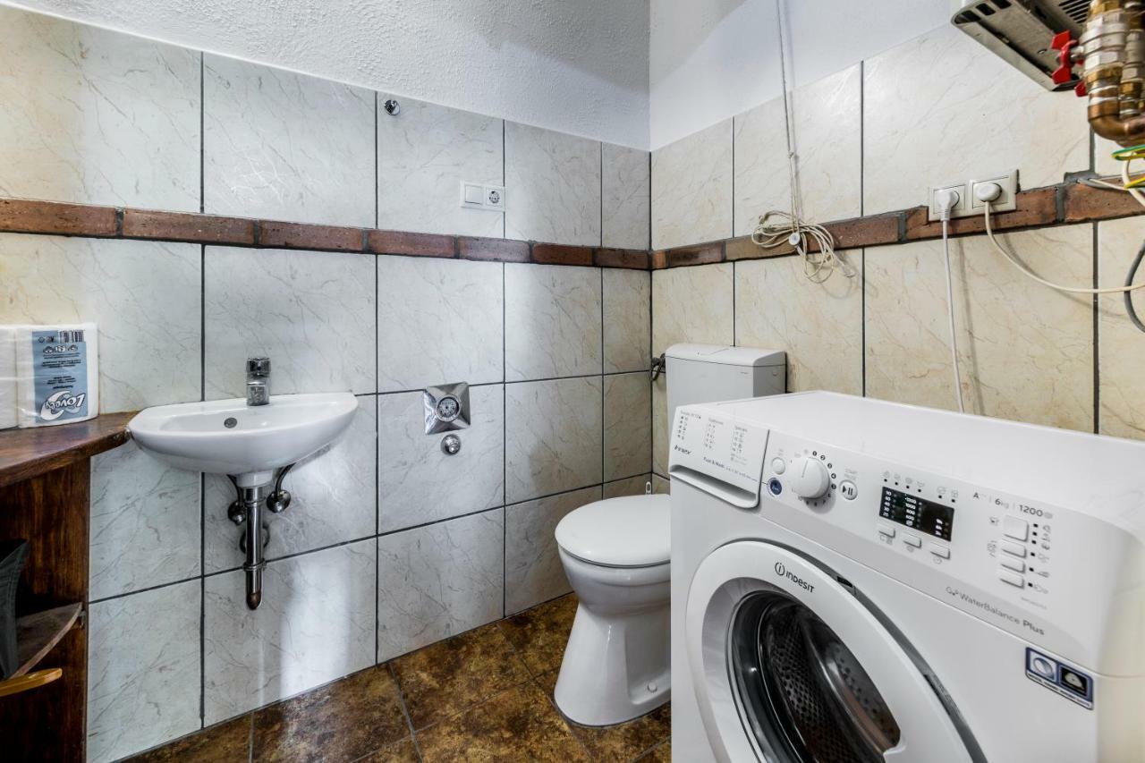 French Touch Apartment With Free Parking Budapeszt Zewnętrze zdjęcie