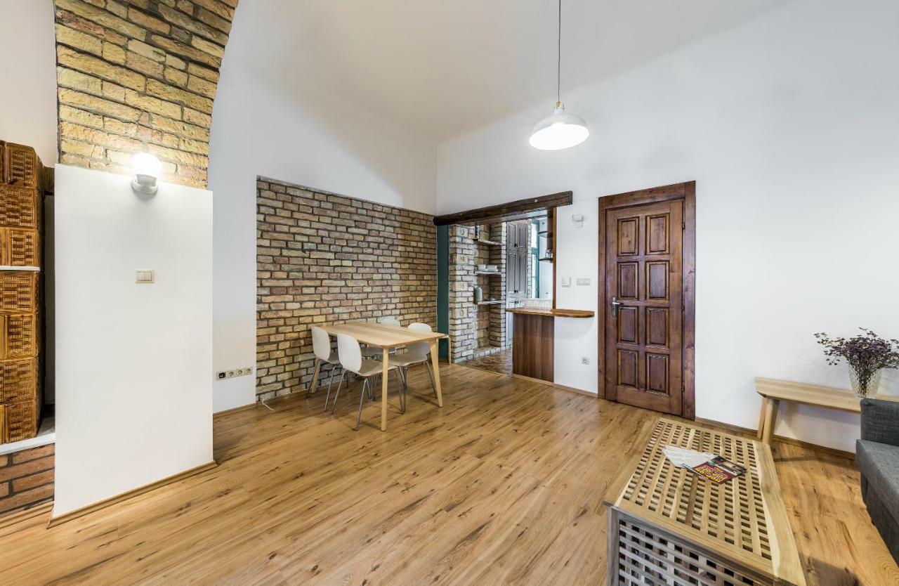 French Touch Apartment With Free Parking Budapeszt Zewnętrze zdjęcie